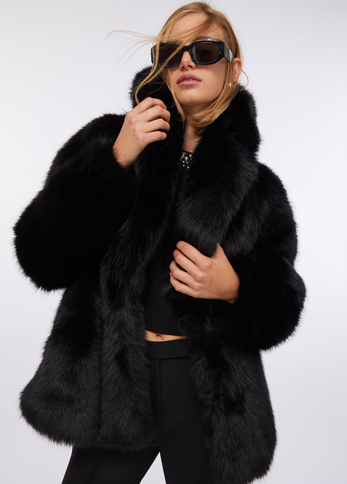 Faux fur coat colour black | Liu Jo