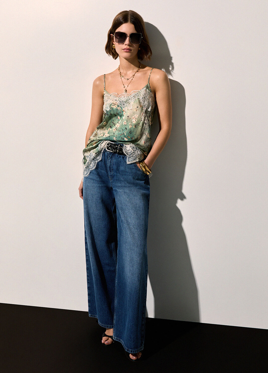 Flare-Jeans mit G&uuml;rtel denimblau Liu Jo - large image number 2