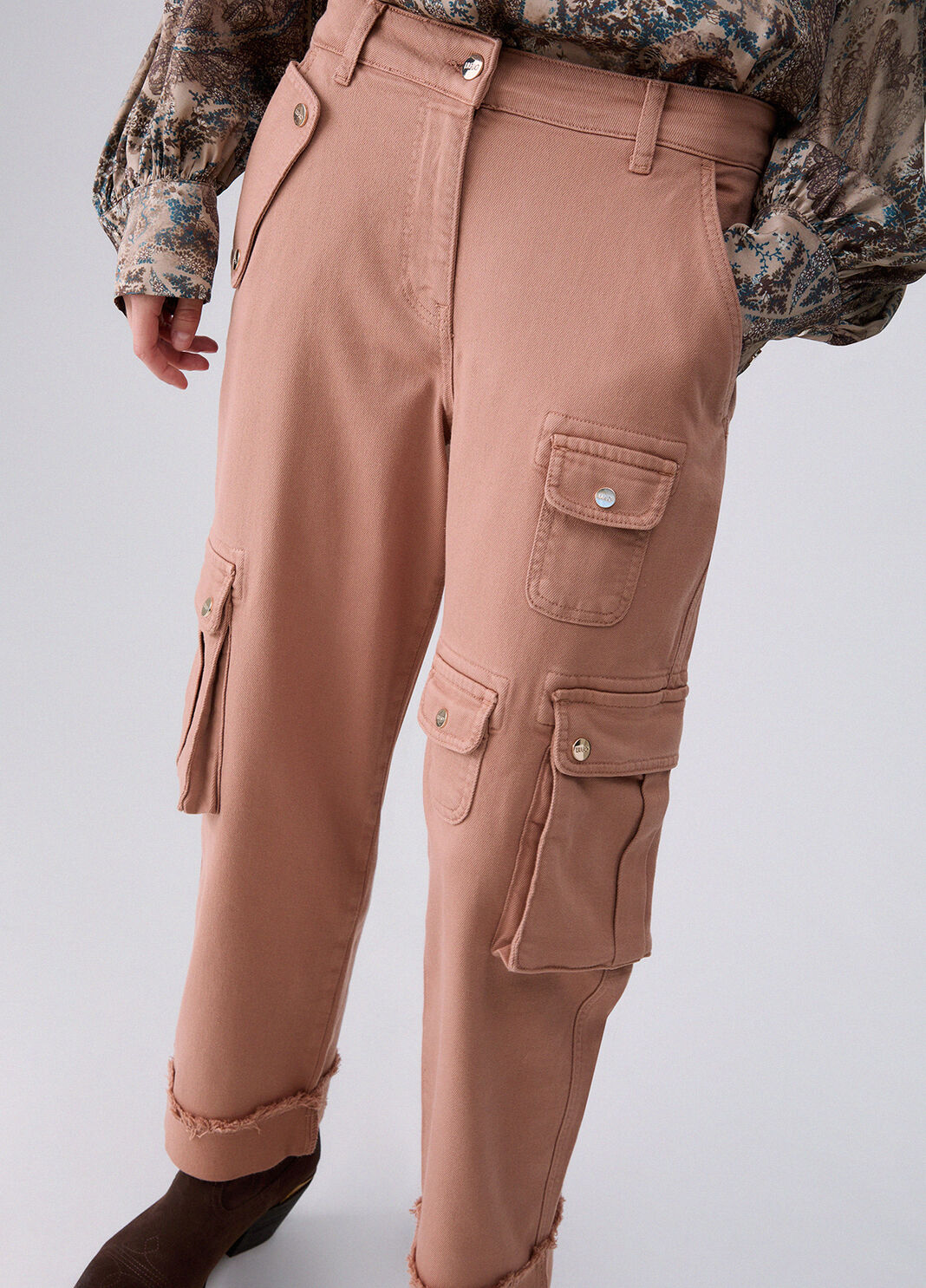 Pantalon de travail avec poches chair Liu Jo - large image number 4