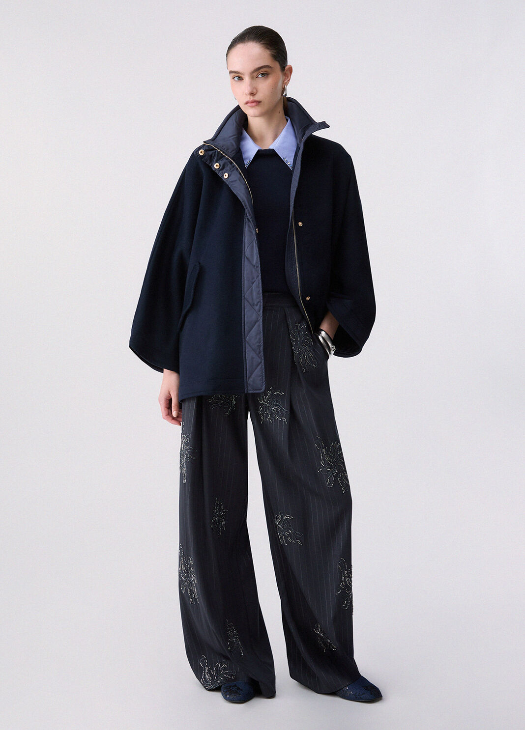 Cape Kimono en Laine bleu fonc&eacute; Liu Jo - large image number 5
