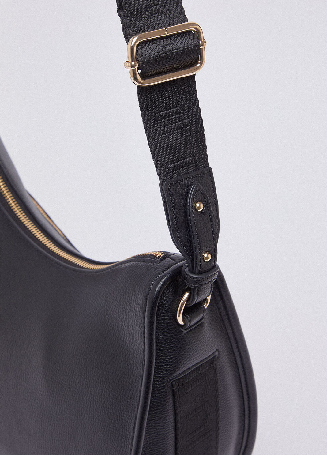 Sac hobo format moyen &agrave; fermeture zipp&eacute;e noir Liu Jo - large image number 4