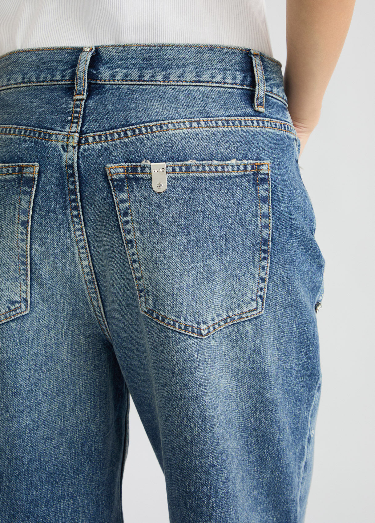 Straight-leg jeans with rhinestones colour dark denim | Liu Jo