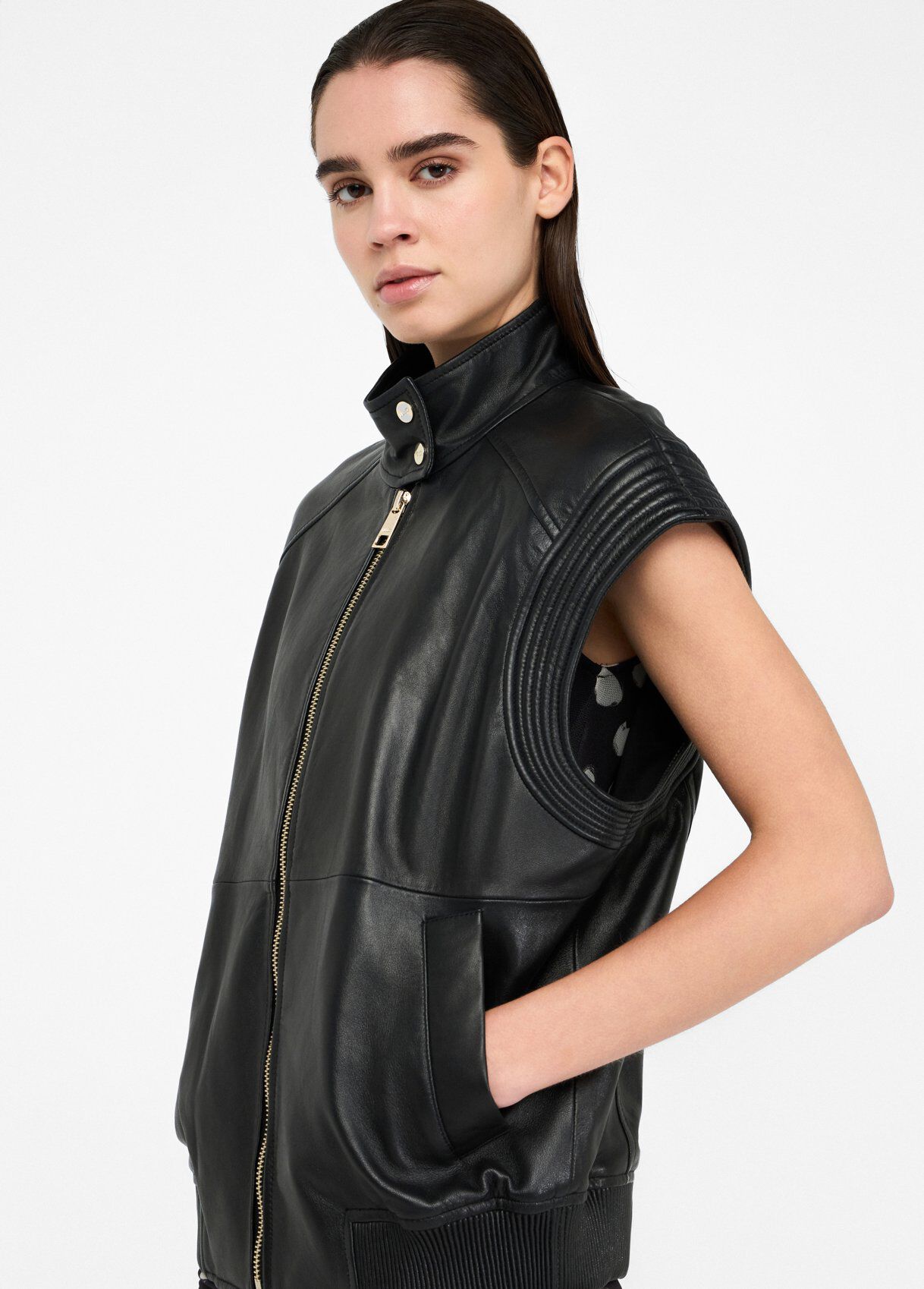 Oversized leather gilet colour black | Liu Jo