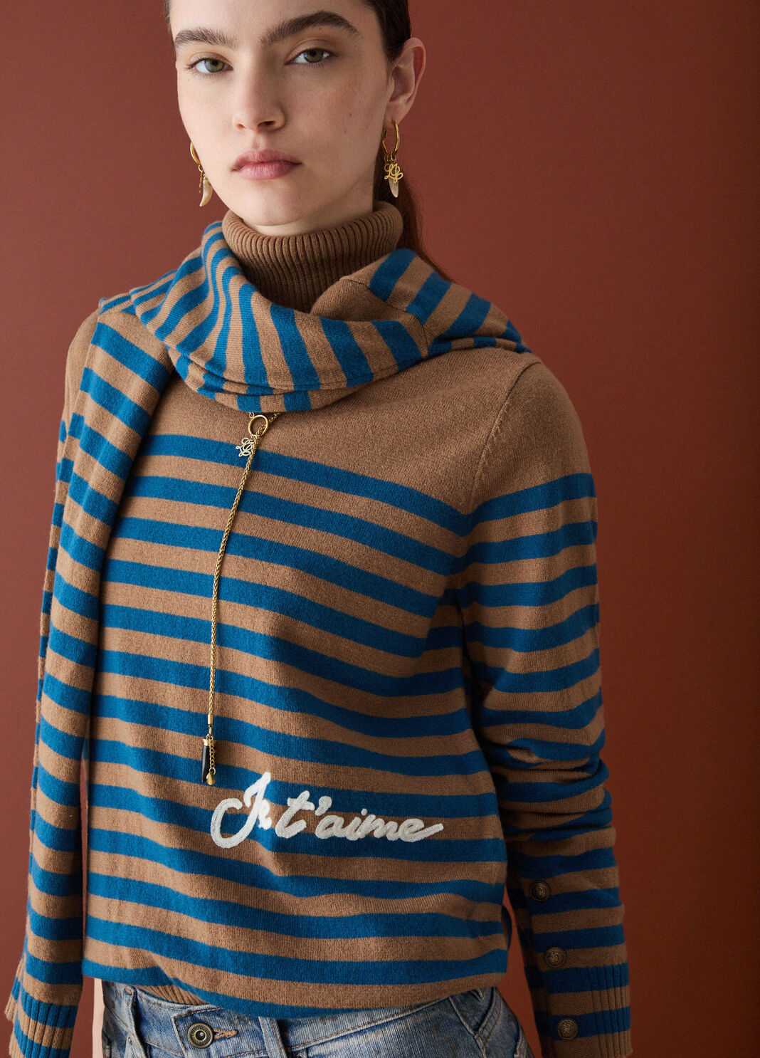 Pull col roul&eacute; &agrave; rayures avec broderie beige Liu Jo - large image number 3