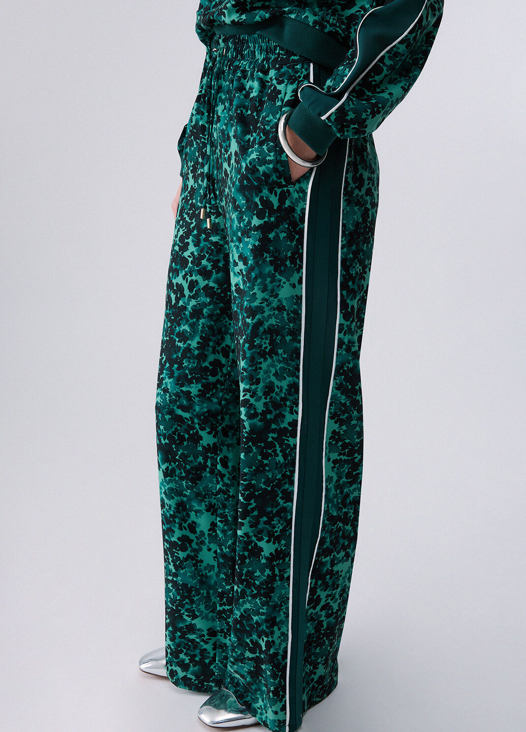 Pantalon en cr&ecirc;pe vert Liu Jo - large image number 4