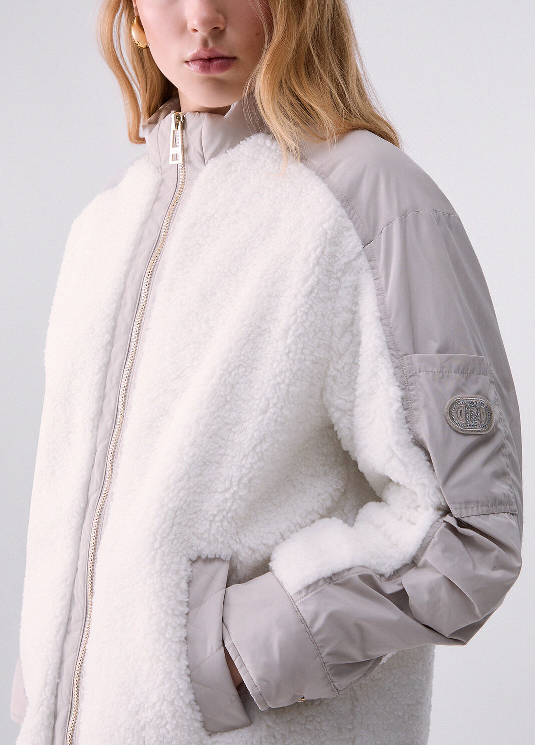 Oversize Teddy Bomberjacke Wei&szlig; Liu Jo - large image number 4