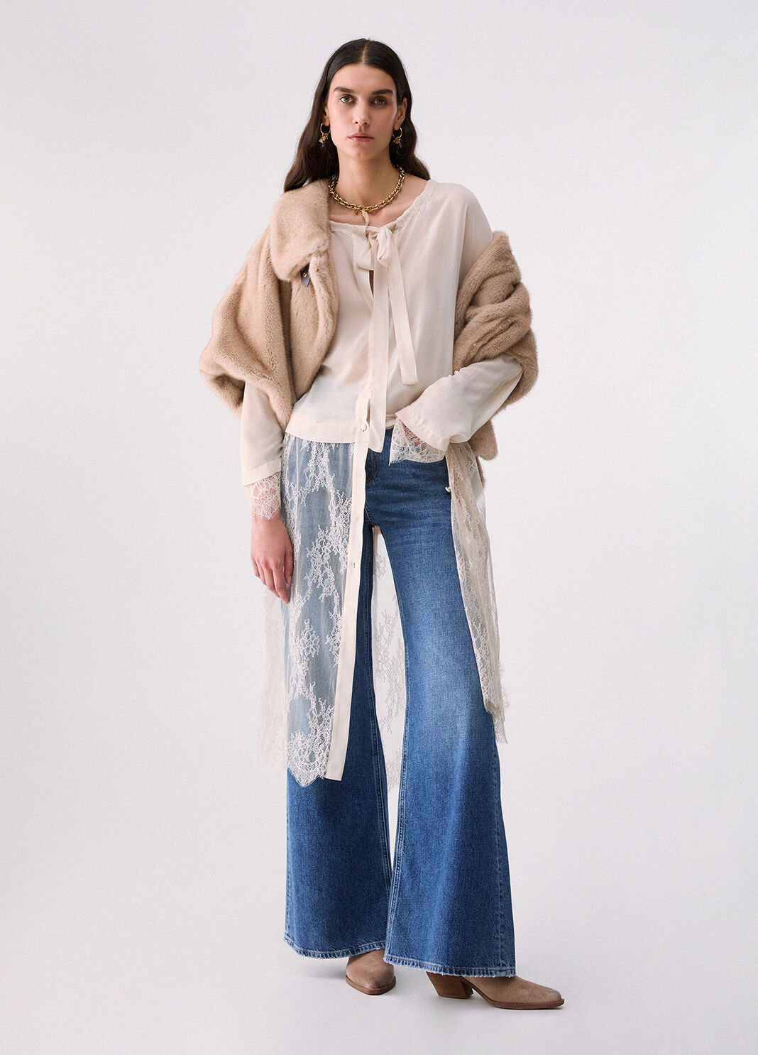 Long Shirt with Lace Details white Liu Jo - large image number 5