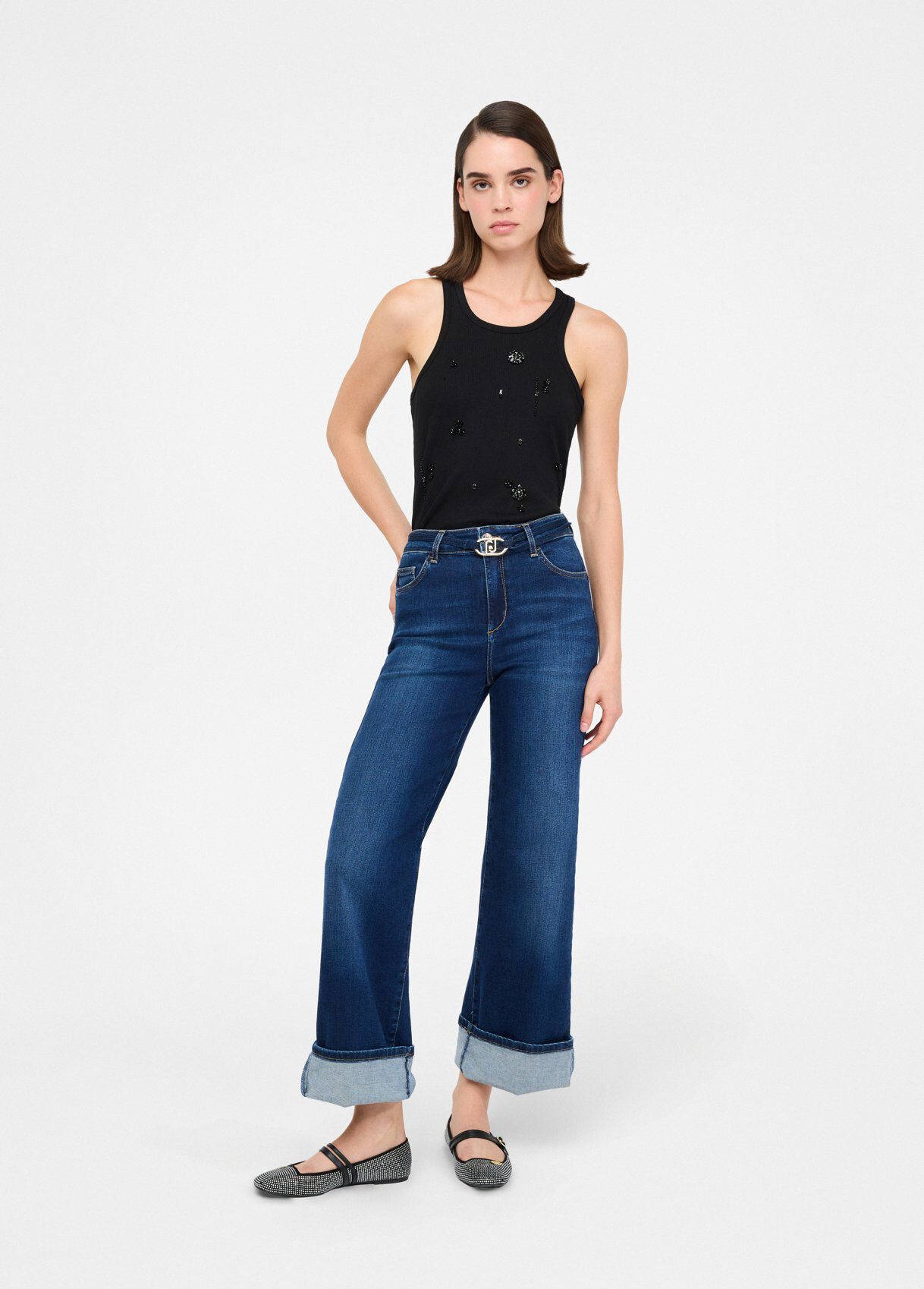 Women's Straight-leg Jeans : Straight-leg or Standard Jeans Women's Straight-leg Jeans : Straight-leg or Standard Jeans