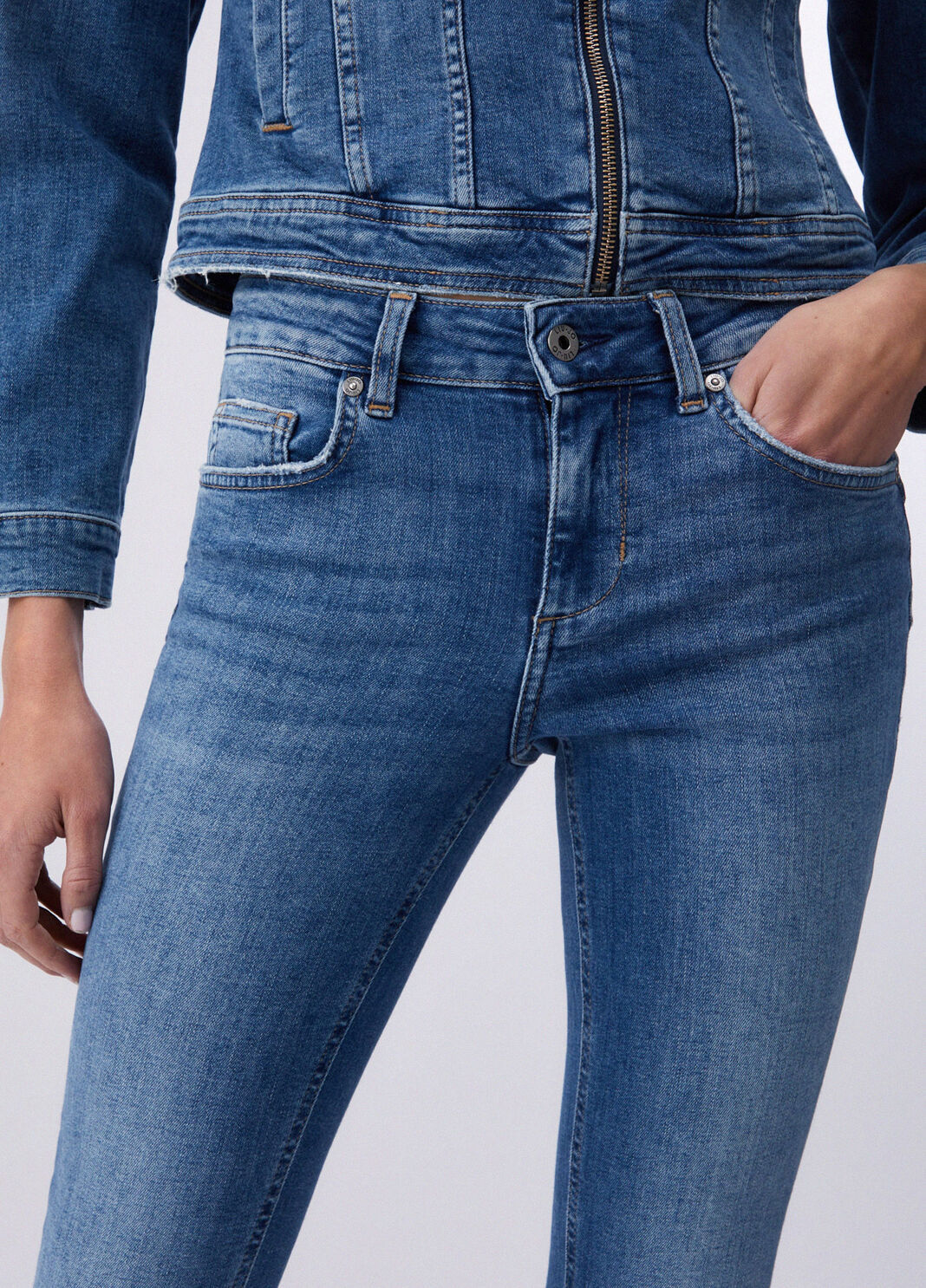 Bootcut jeans blue denim Liu Jo - large image number 4