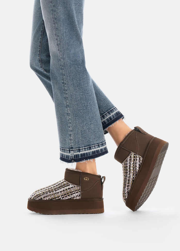 Warm ankle boots with bouclé detailing ebony Liu Jo - large image number 0