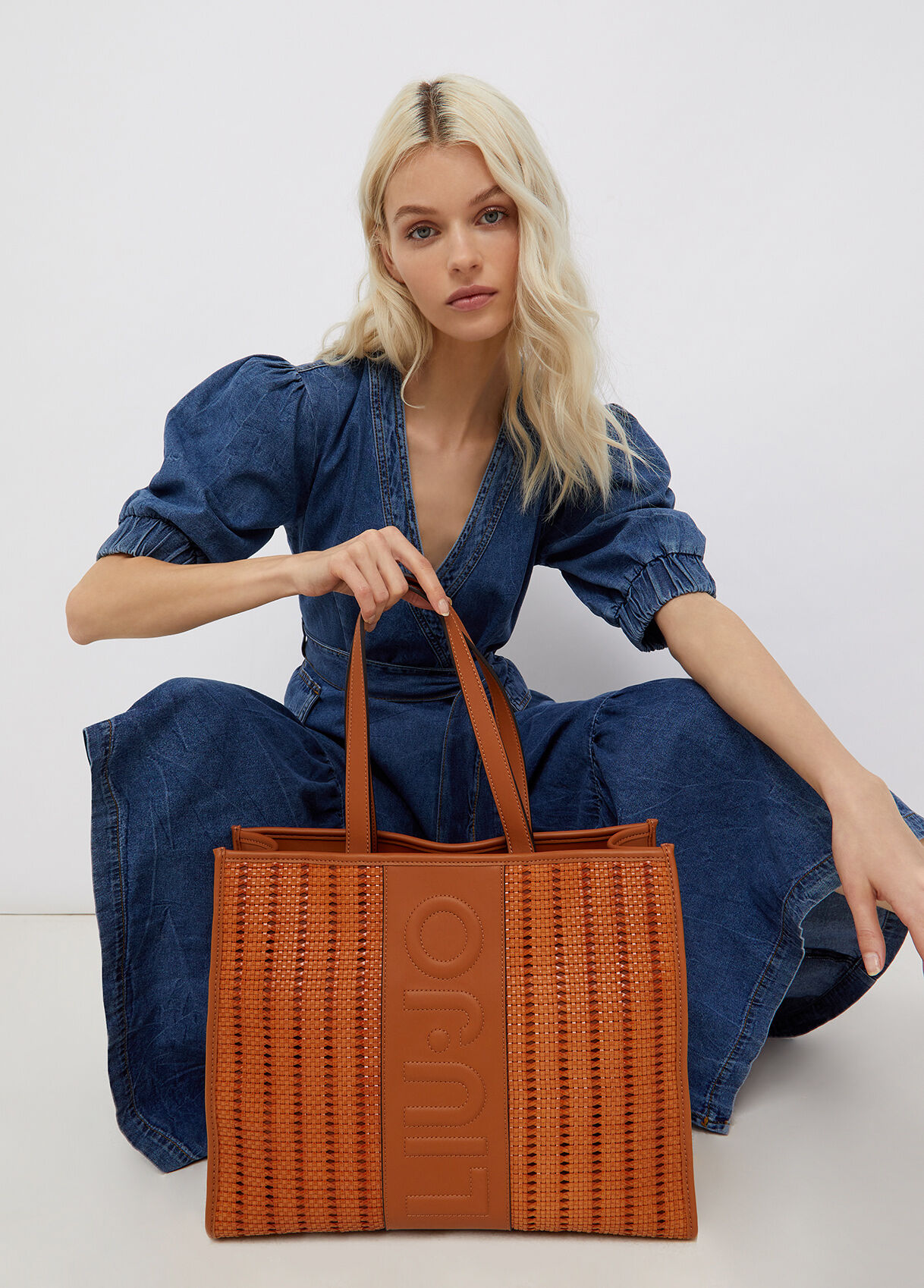 Bolsos de mujer: elegantes, informales, grandes, pequeñas | LIU JO