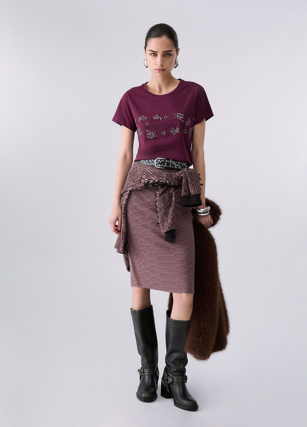 T-shirt avec strass aubergine et ramage Liu Jo - large image number 5