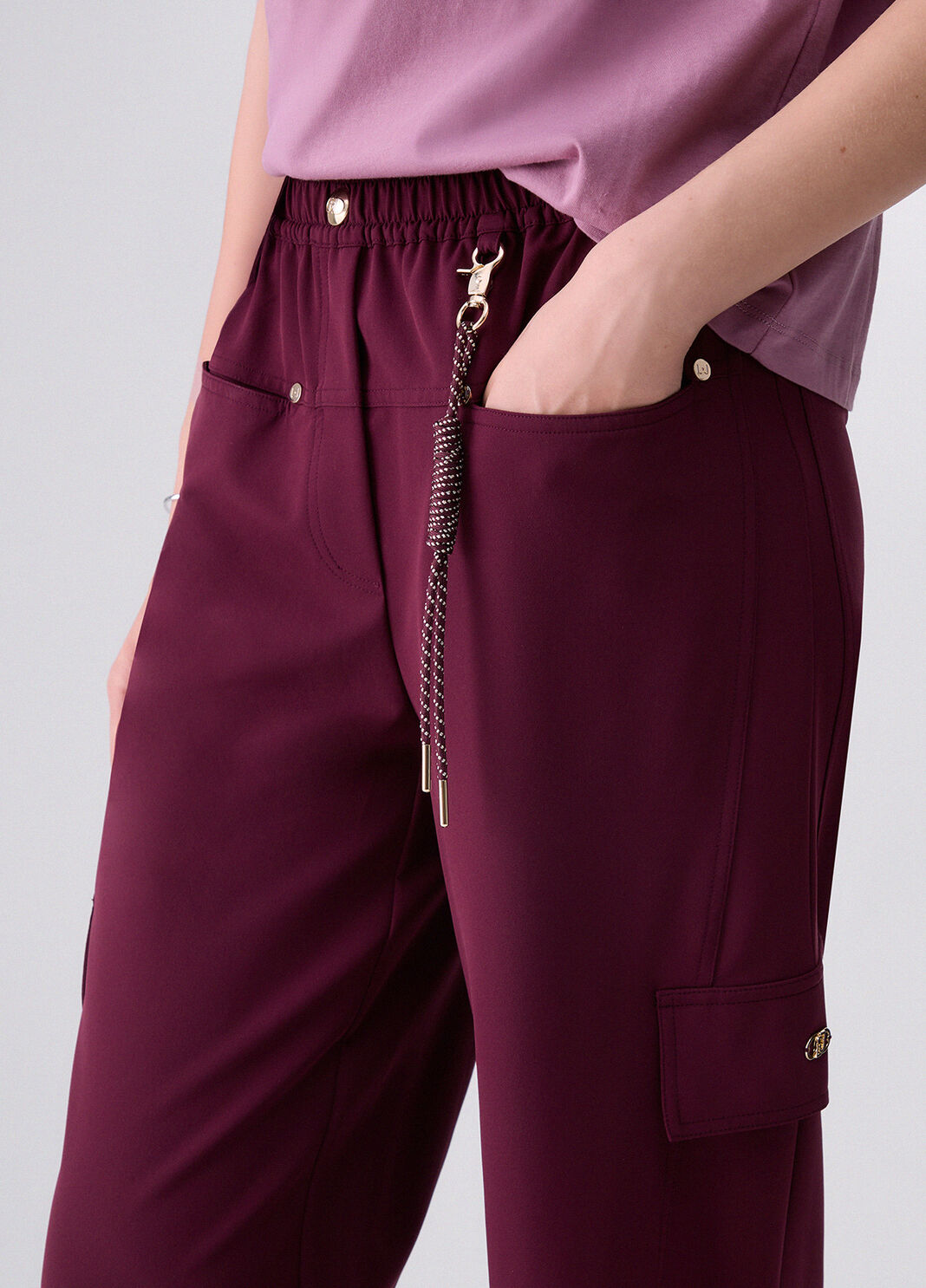 Pantalon oversize avec charme aubergine Liu Jo - large image number 4
