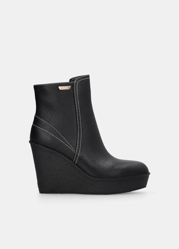 Stivaletti in pelle con zeppa nero Liu Jo - medium Stivaletti in pelle con zeppa nero Liu Jo - medium