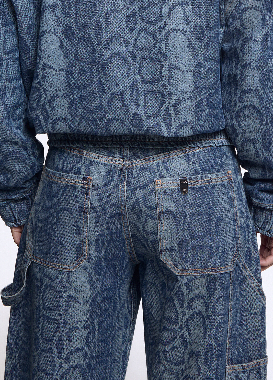 Worker Jeans aus Denim in Python-Optik denimblau Liu Jo - large image number 4