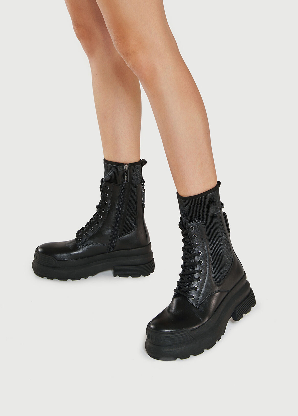Platform combat boots in leather with 