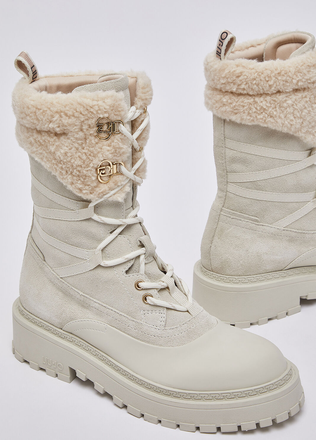 Schn&uuml;rboots aus Veloursleder mit Detail teddy Milchwei&szlig; Liu Jo - large image number 6