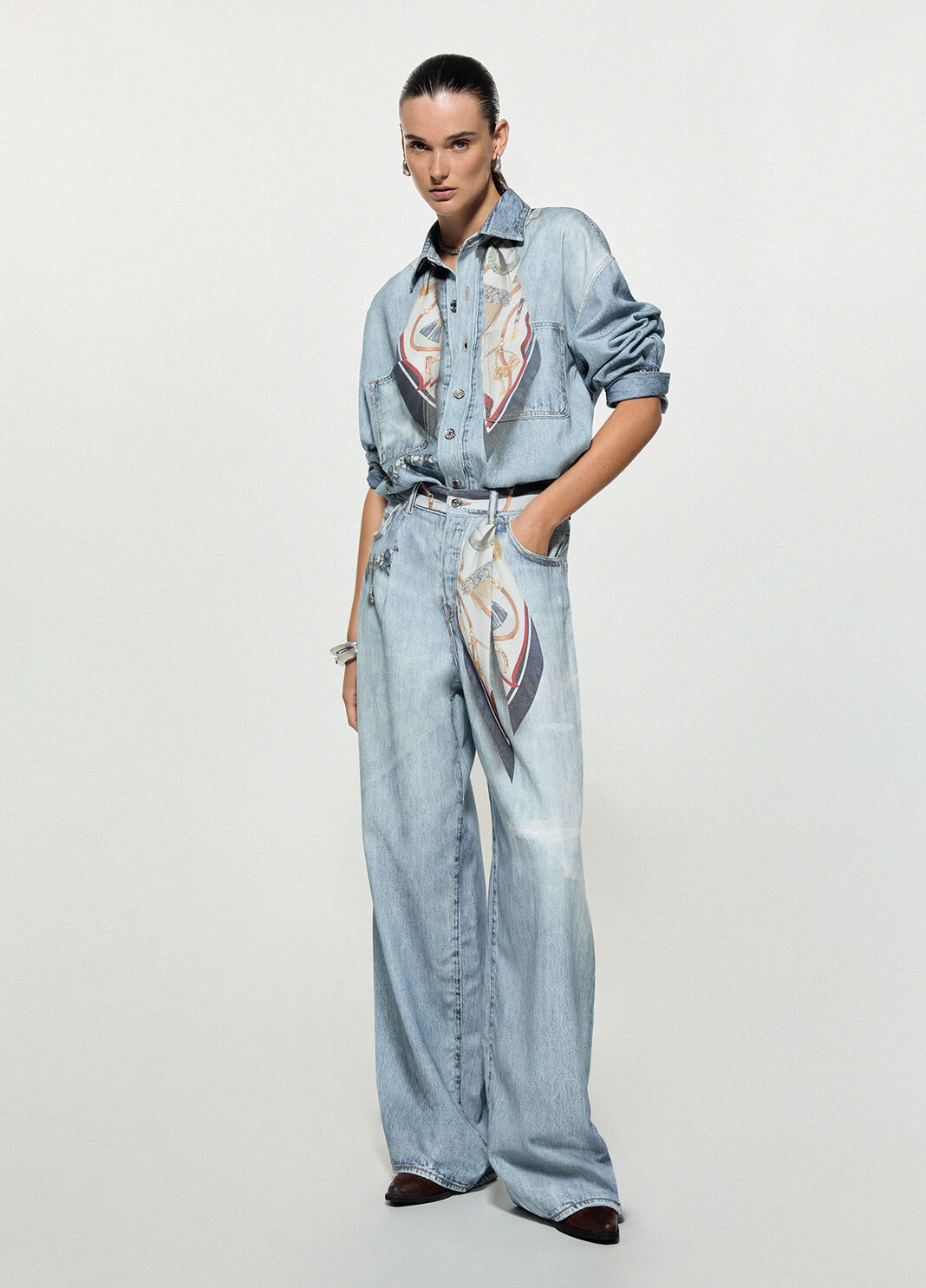 Hemd aus Denim mit Print digital heller Denim Liu Jo - large image number 5