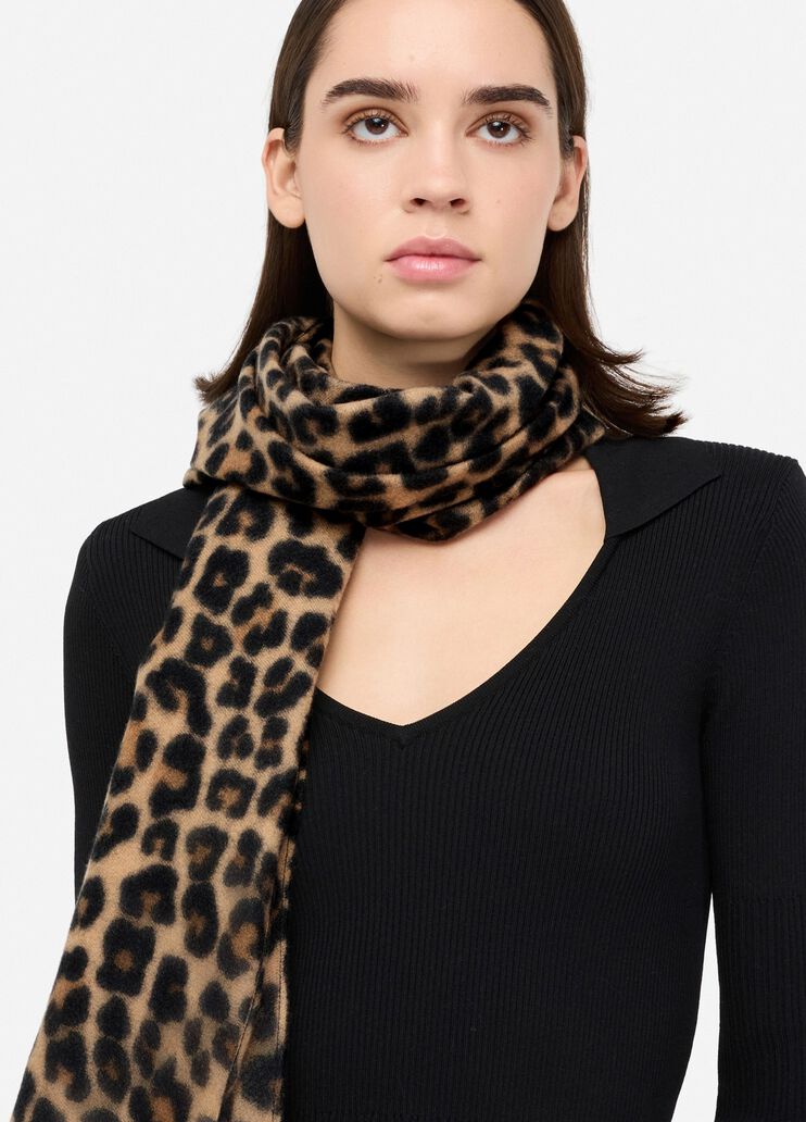 Animal-print stole with brooch animal print Liu Jo - medium Animal-print stole with brooch animal print Liu Jo - medium