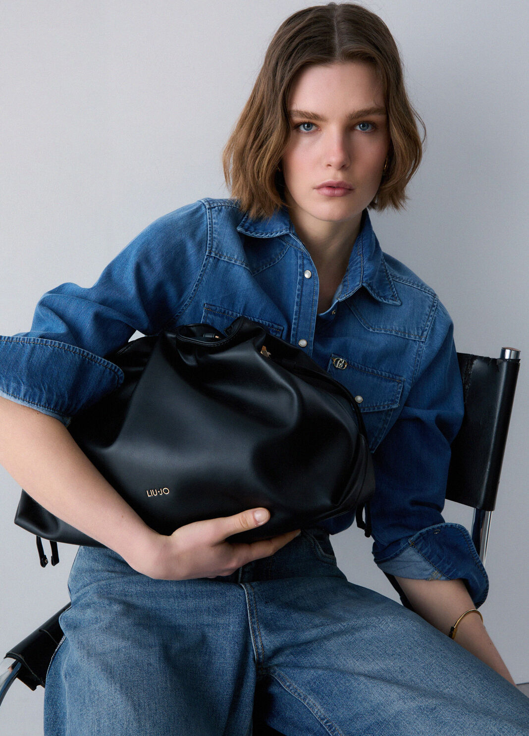 Sac port&eacute; &eacute;paule Riccy grand noir Liu Jo - large image number 0