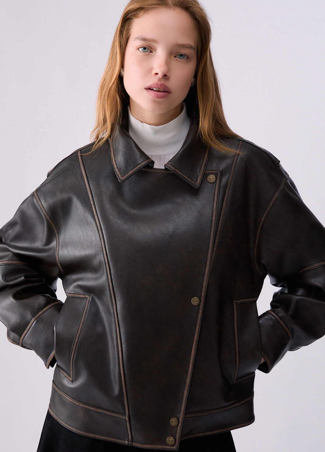 Oversized coated fabric bomber dark brown Liu Jo - large image number 4