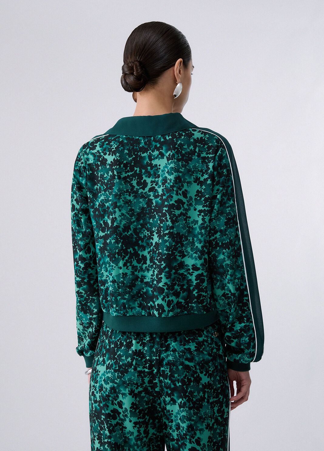Sweat-shirt en cr&ecirc;pe imprim&eacute; vert Liu Jo - large image number 1