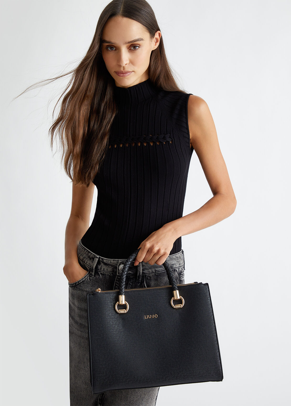 Handbag with logo