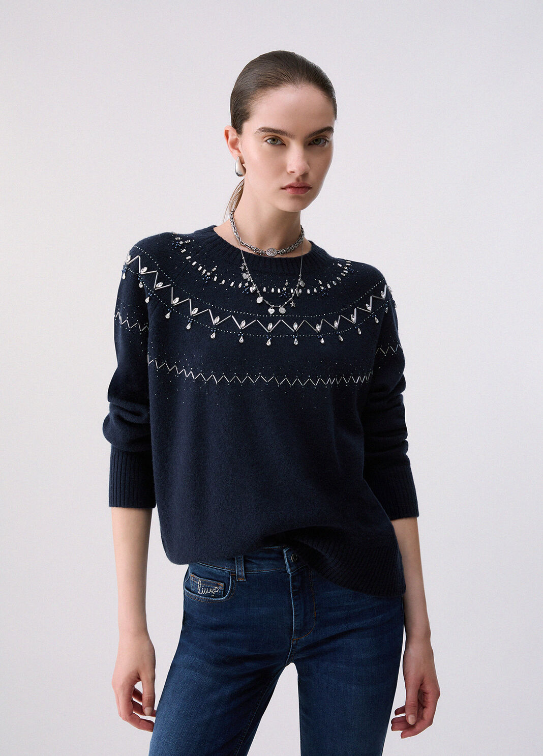 Pull en laine avec broderies bijoux bleu fonc&eacute; Liu Jo - large image number 0