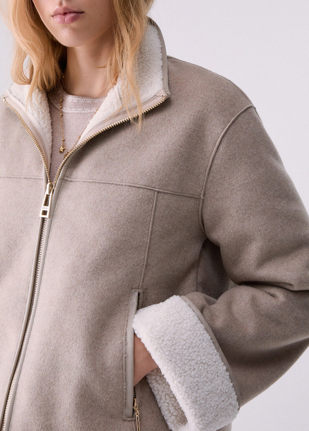 Jacke boxy aus Lammfell synthetisch beige Liu Jo - large image number 4