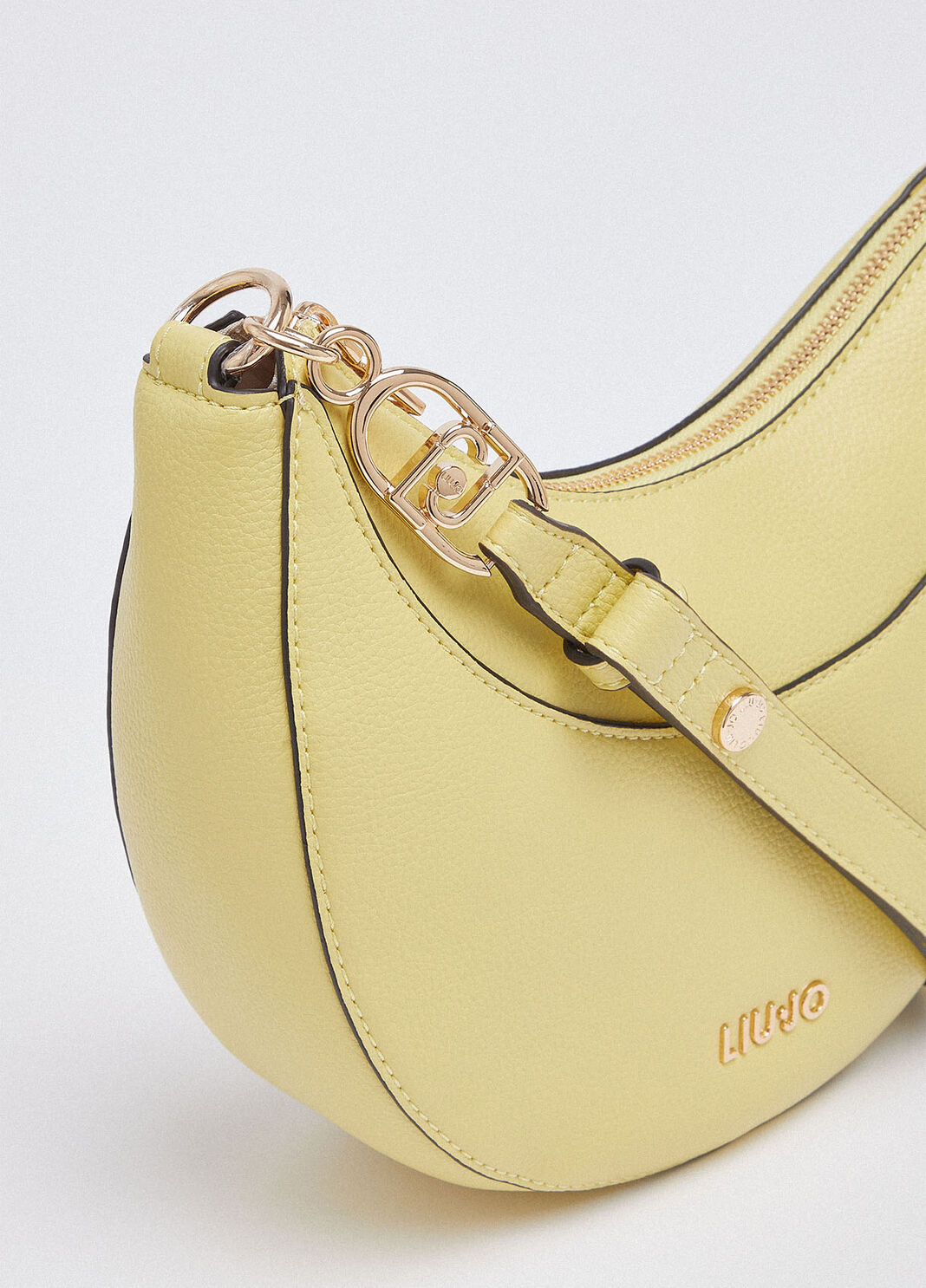 Sac hobo format moyen avec charm jaune Liu Jo - large image number 5