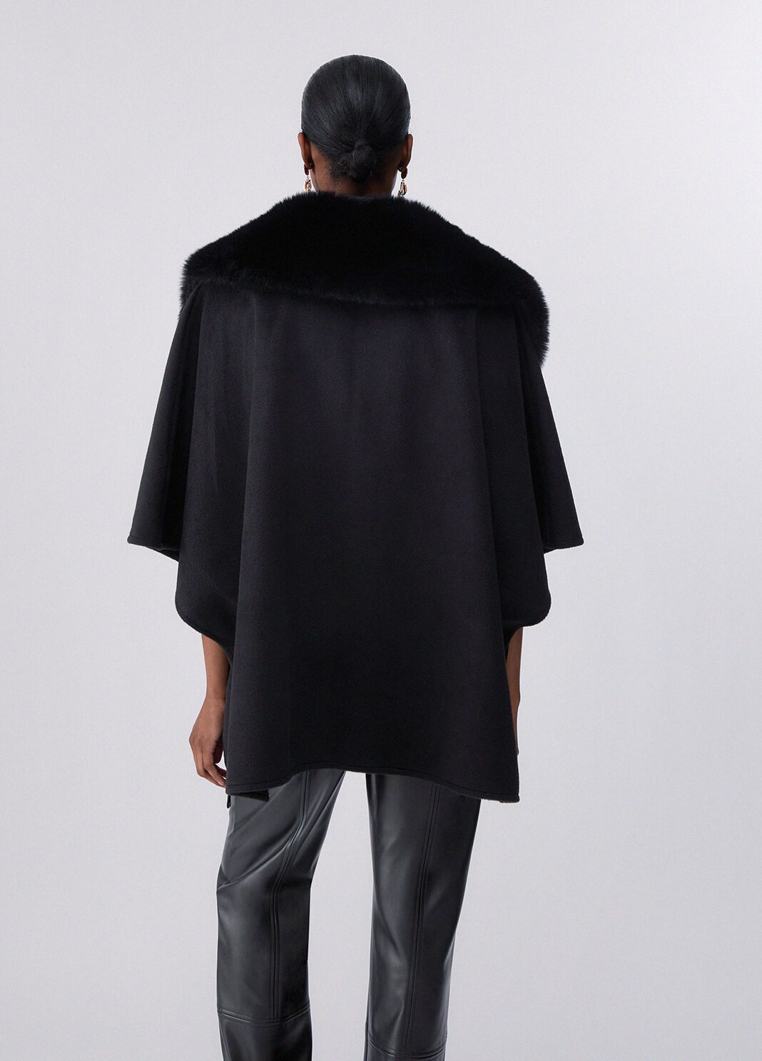 Synthetic Shearling Poncho black Liu Jo - large image number 1