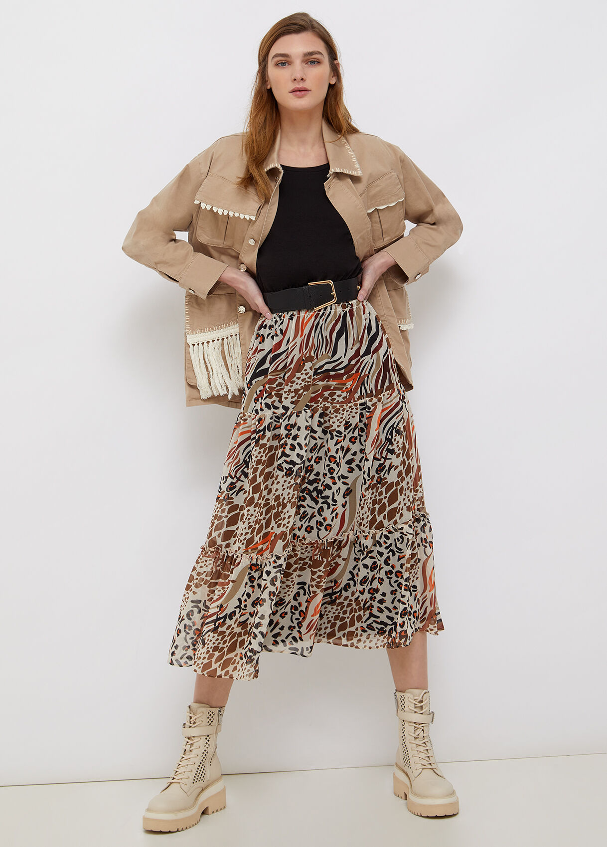 Safari jacket with pockets