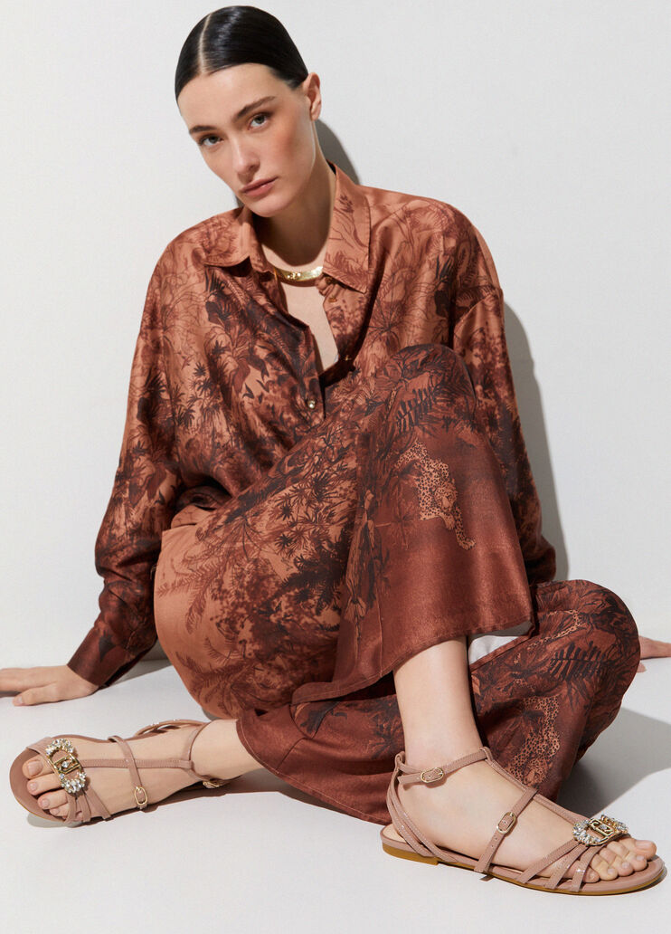 Patent leather sandals with bejewelled logo nude Liu Jo - medium