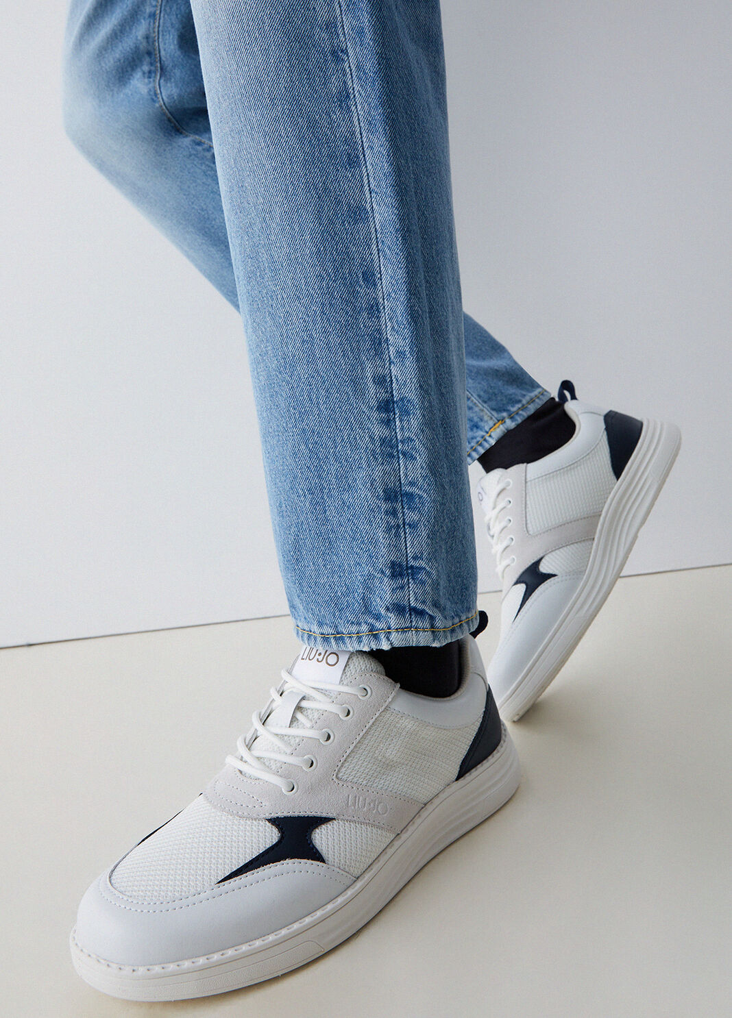 Sneakers en cuir et mesh blanc et bleu Liu Jo - large image number 0