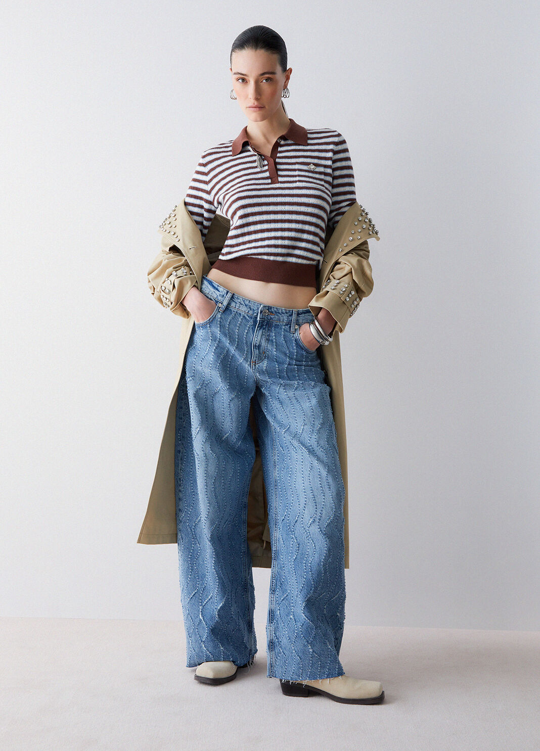 Gestreifter Pullover mit Schmuckdetails braun Liu Jo - large image number 2