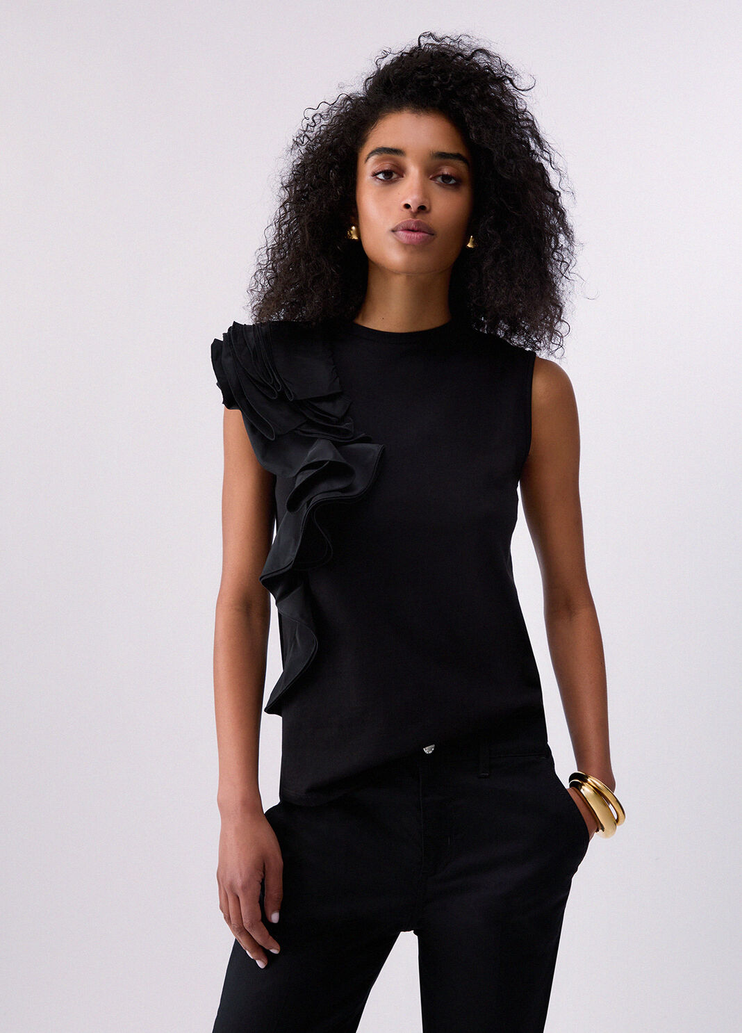 Top avec d&eacute;tails en taffetas noir Liu Jo - large image number 0