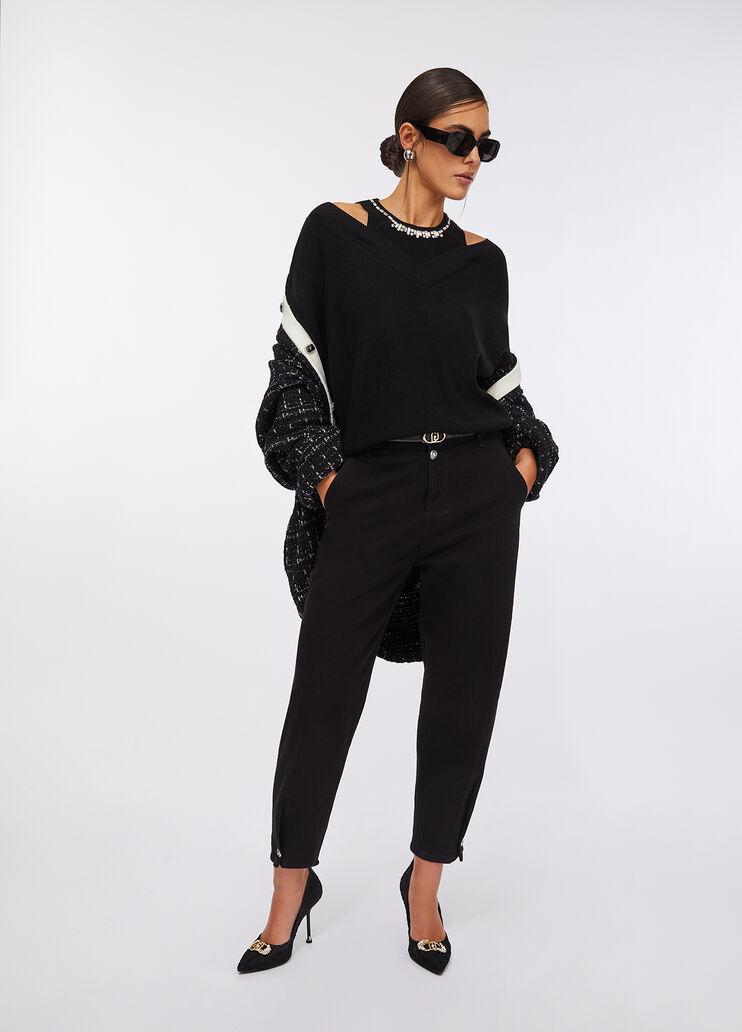 Джемпер с вышивкой бижутерией черный Liu Jo - medium