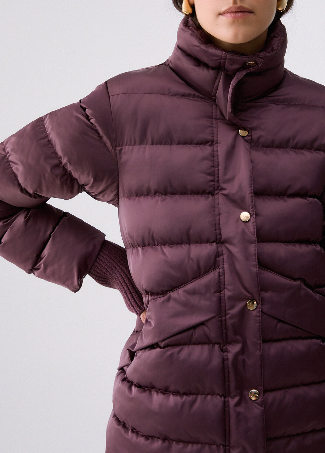 Padded Jacket in Glossy Nylon aubergine Liu Jo - large image number 4