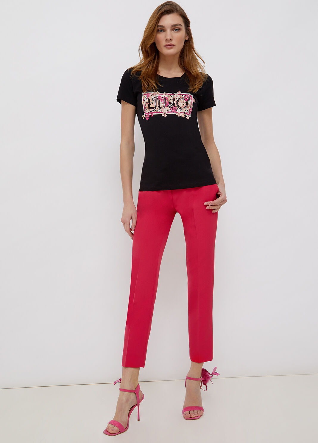 T-shirt &eacute;cocon&ccedil;u noir et fleurs roses Liu Jo - large image number 3