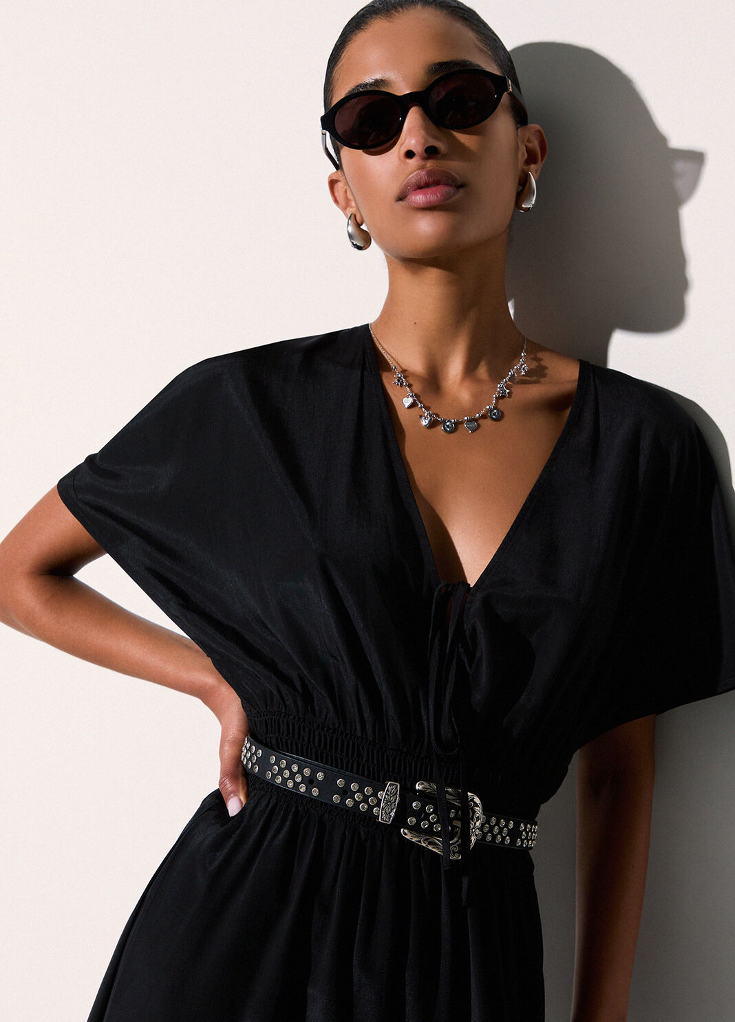 Kurzes Kleid mit Umhang Schwarz Liu Jo - large image number 3