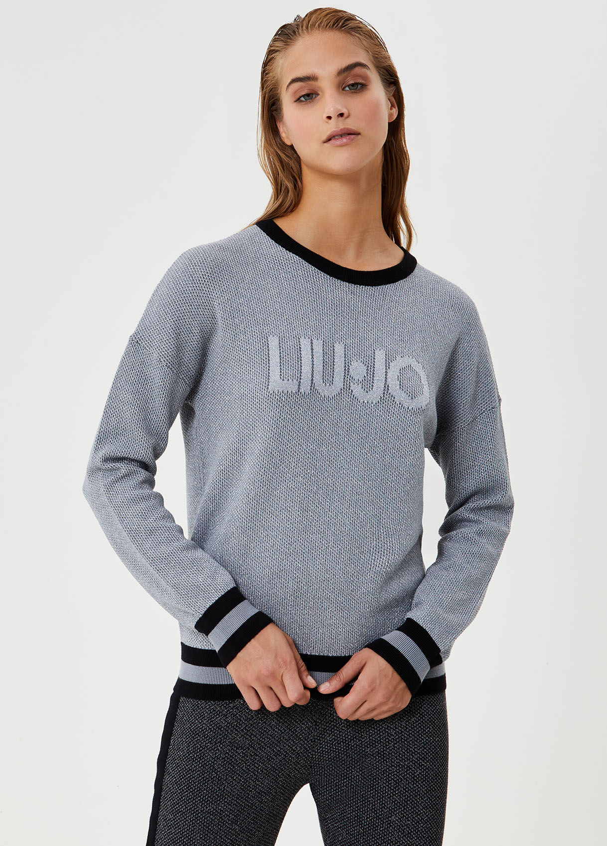 sportswear sweatshirts