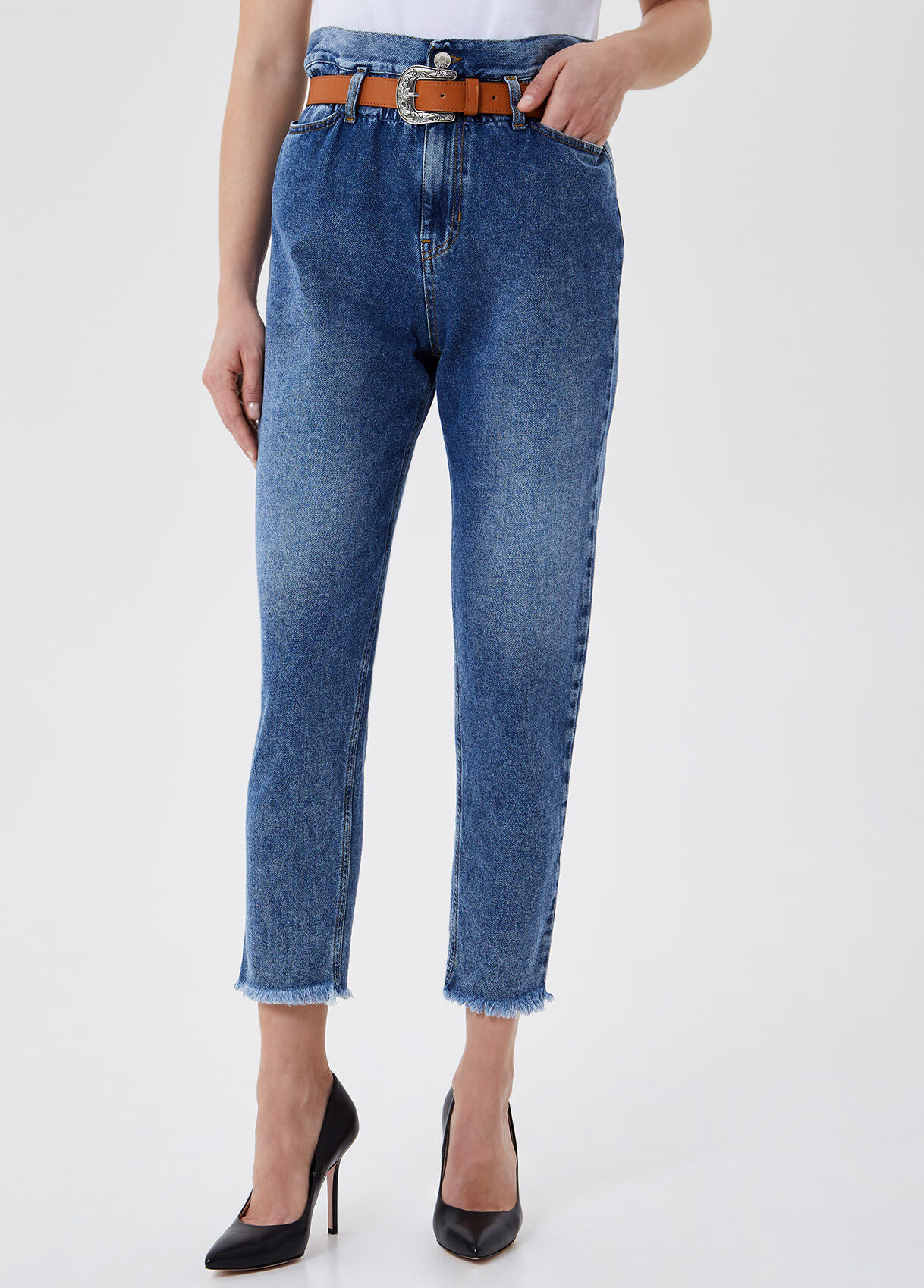 High waisted jeans with jean belt hotsell