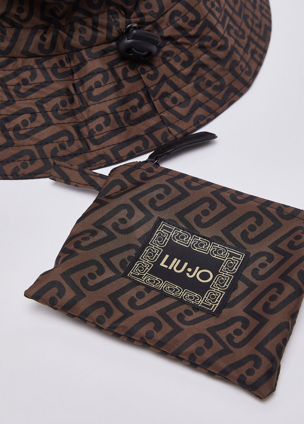 Cloche in nylon monogram marrone/monogram Liu Jo - large image number 2