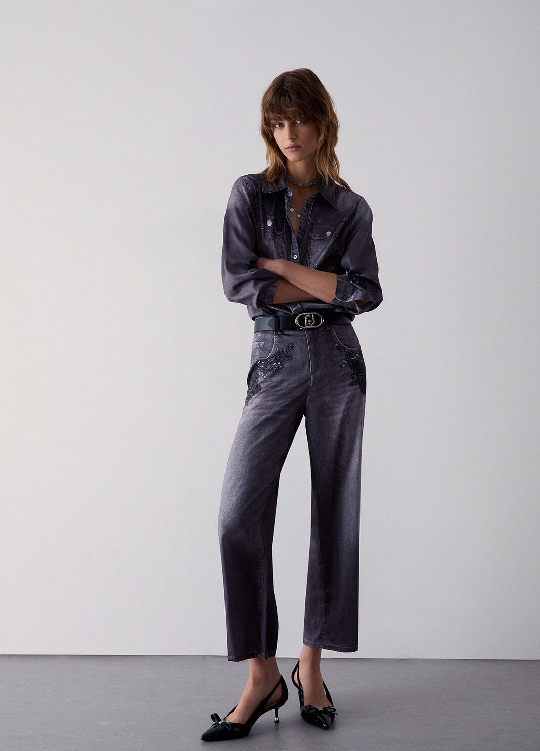 Straight-leg trousers with print digital grey with flowers Liu Jo - large image number 2