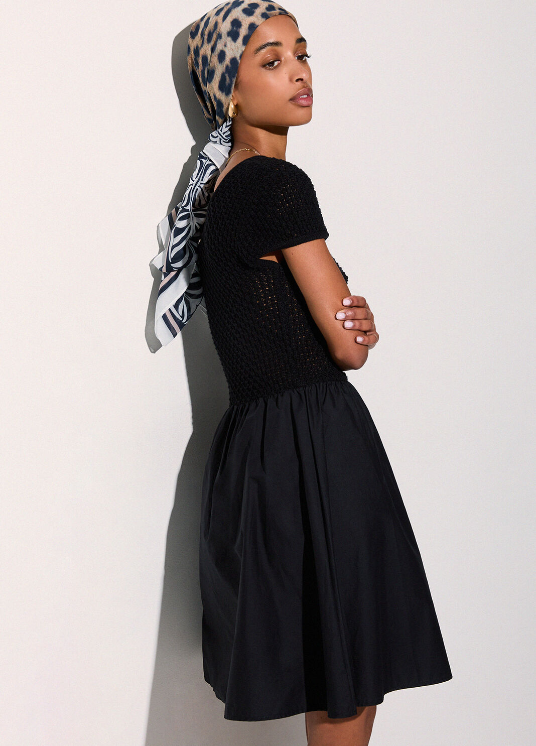 Kurzes Kleid mit Einsatz aus Popeline Schwarz Liu Jo - large image number 2