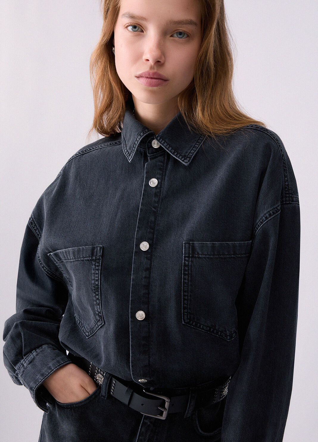 Vestido corto de denim con cintur&oacute;n denim negro Liu Jo - large image number 4