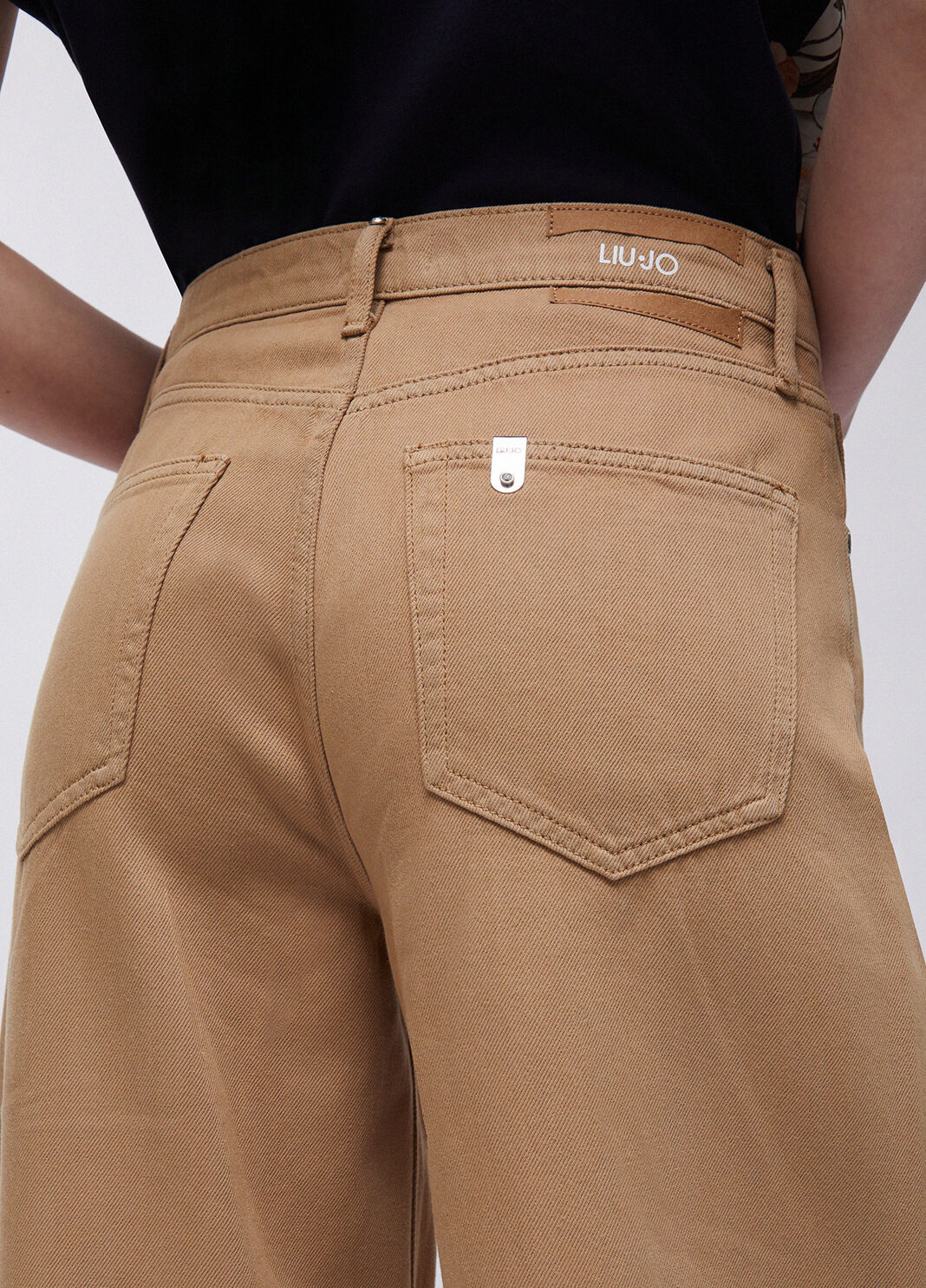 Super-Flare-Hose mit hohem Bund hellbeige Liu Jo - large image number 4