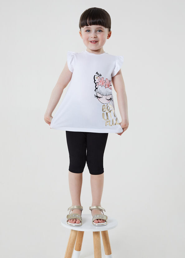 Maxi T-shirt and leggings outfit