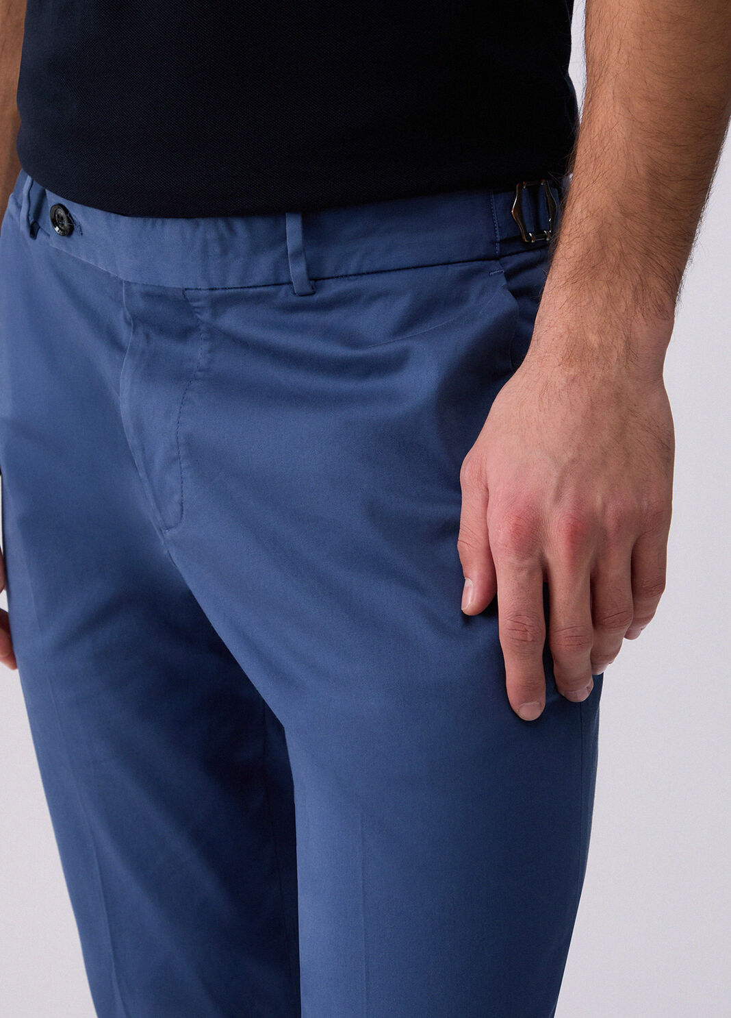 Chinohose in Slim-Fit Blau Liu Jo - large image number 4