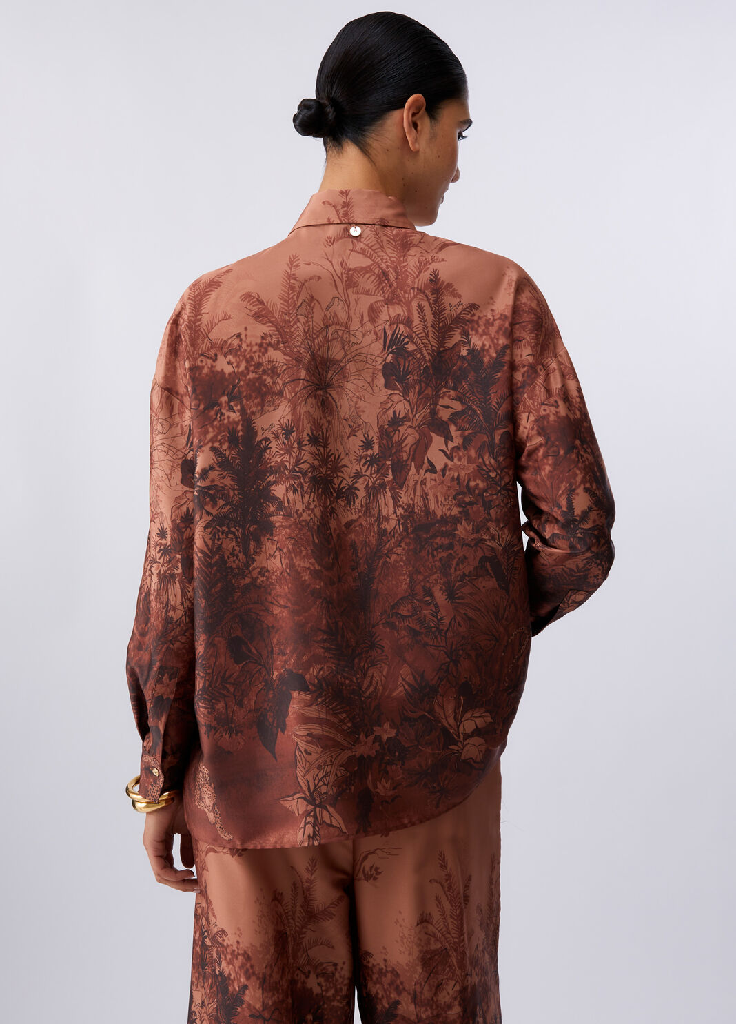 Camisa de sarga estampada marr&oacute;n Liu Jo - large image number 1